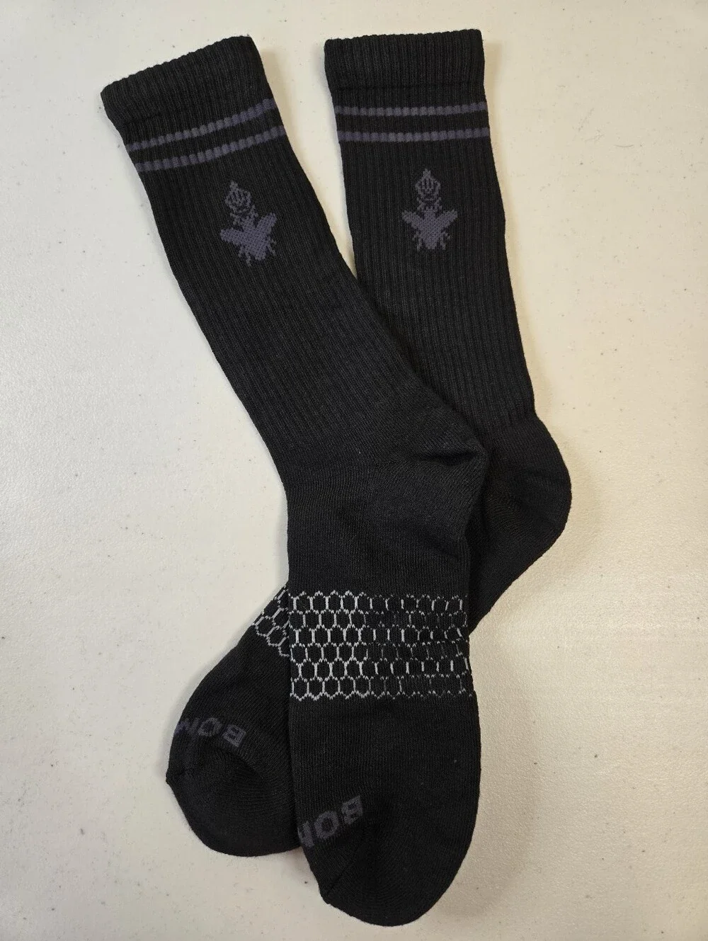 NWoT Bombas Crew Socks Black Large 11-13